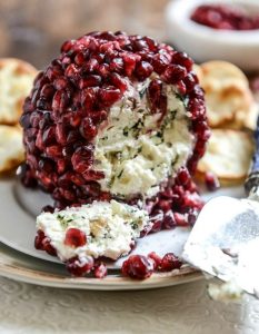 currently-craving-pomegranate-cheeseball-howsweeteats