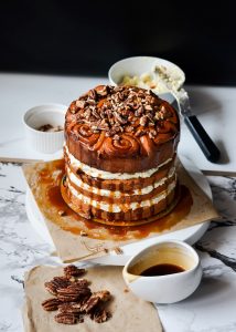 cinnamon roll cake - moonblush baker (1 of 1)