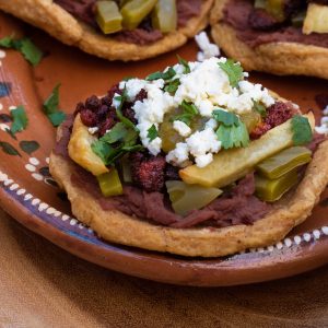 nopal-chorizo-sopes-rio-luna-lacooquette-3