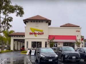 In-N-Out Parking lot and restaurant front