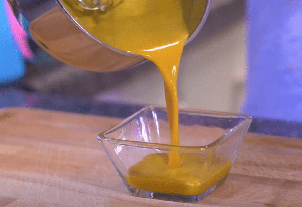 Homemade mango syrup